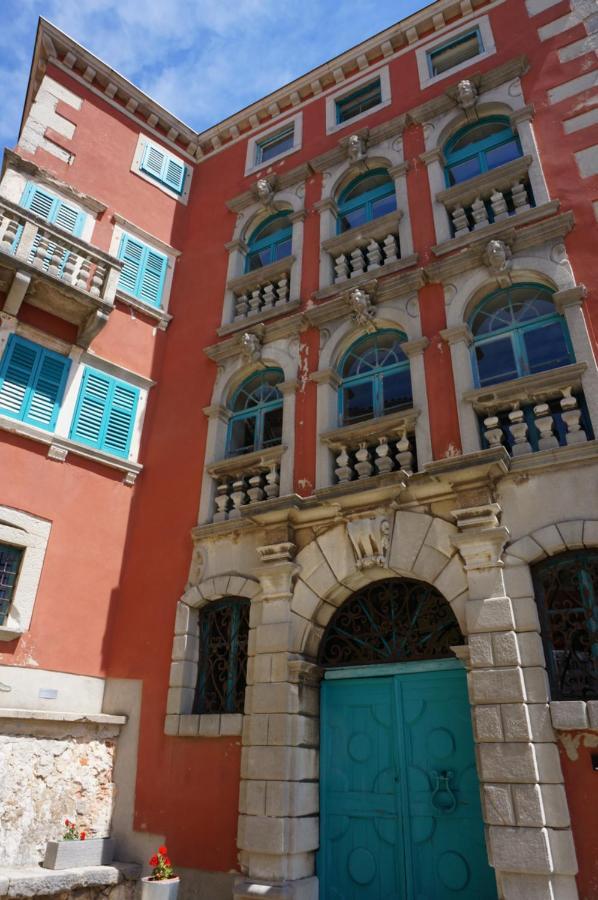 Studio Apartment Michelle - Intermezzo With Sea View Rabac Exterior photo
