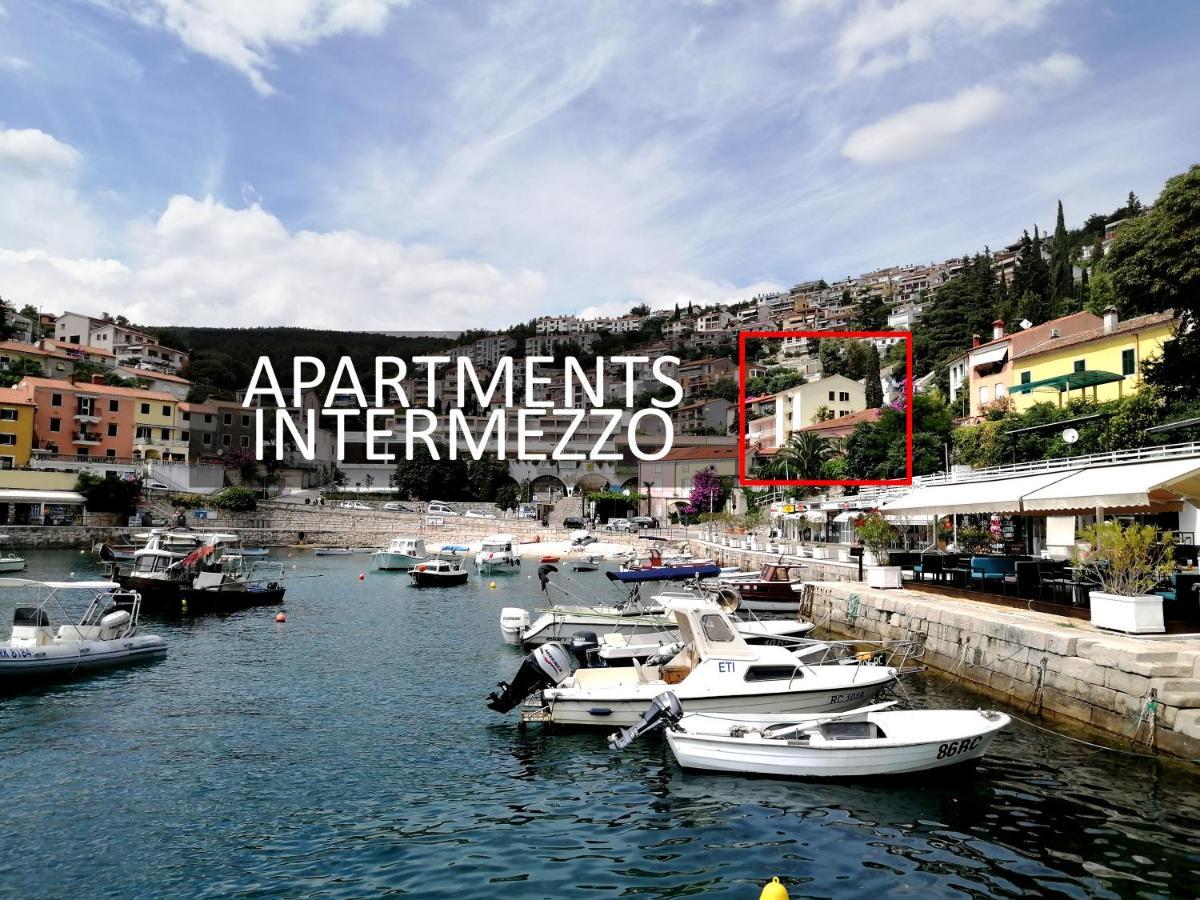 Studio Apartment Michelle - Intermezzo With Sea View Rabac Exterior photo