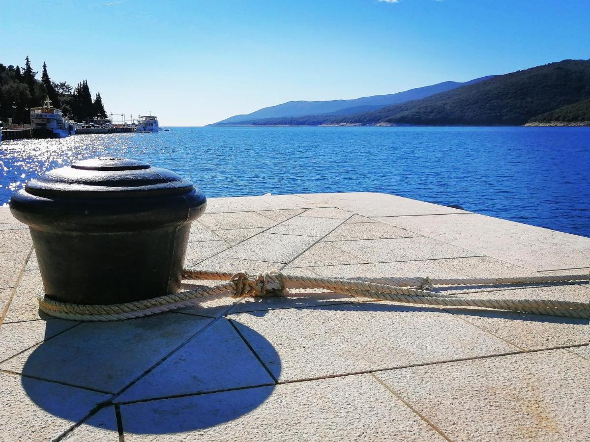 Studio Apartment Michelle - Intermezzo With Sea View Rabac Exterior photo
